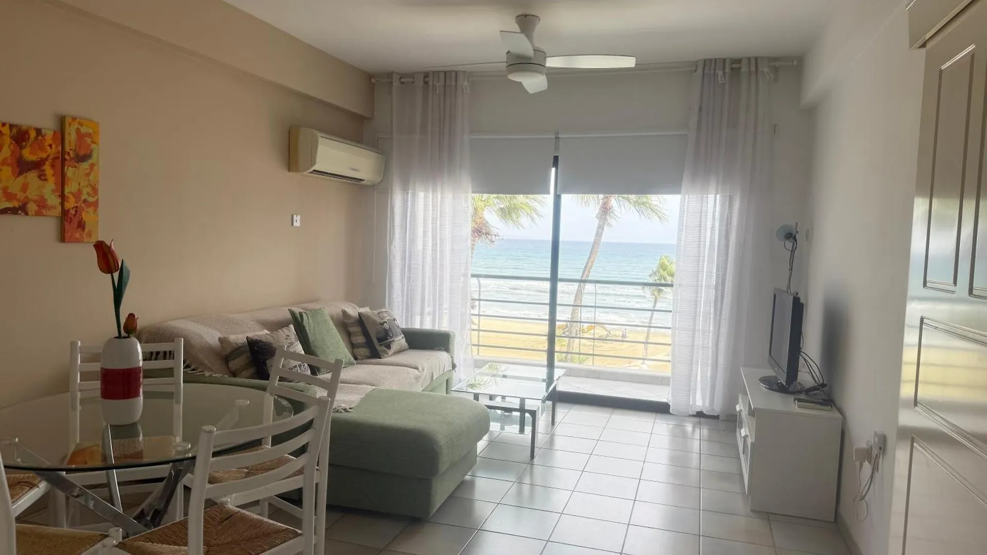 Krasas Beach Apartments Λάρνακα